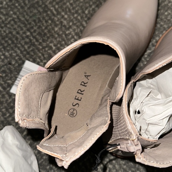 Serra fashion ankle boots/shoes - Picture 4 of 4